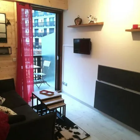 Studio Chamonix-Mont-Blanc, 1 Piece, 3 Personnes - Fr-1-507-19 Apartment *