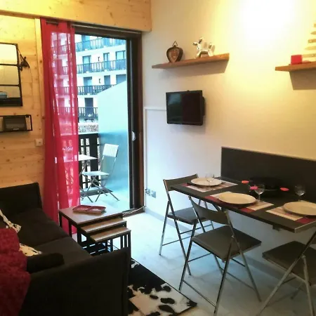 Apartment Studio Chamonix-Mont-Blanc, 1 Piece, 3 Personnes - Fr-1-507-19 *